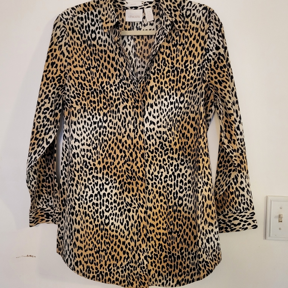 Chico's No-Iron Leopard Print Women's Top